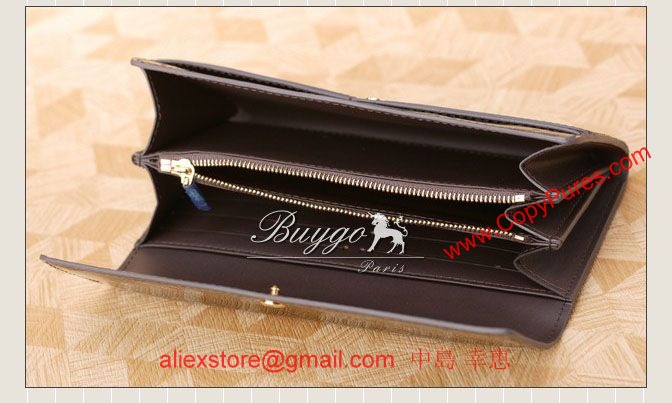 LOUIS VUITTON【ルイ・ヴィトン】  M93524　ポルトフォイユ・サラ　アマラント